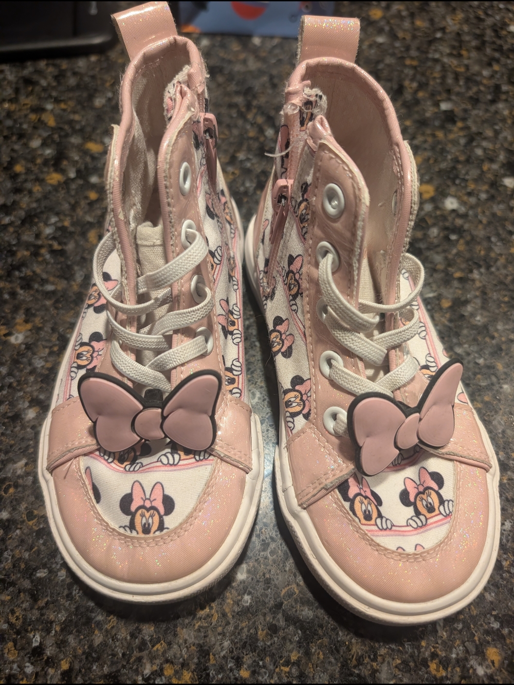 Minnie Sneakers with Character Print